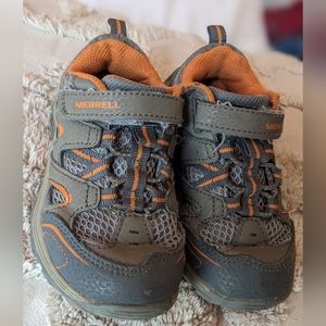 Merrell kids shoes size 8.5 toddler